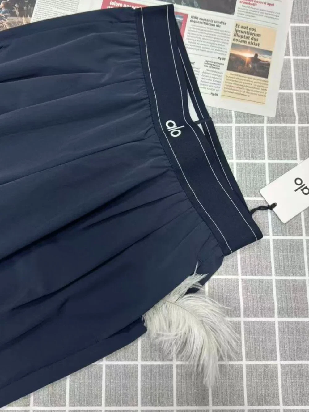🎉Never Worn Navy ALO Yoga Suit Up Trouser (Regular)